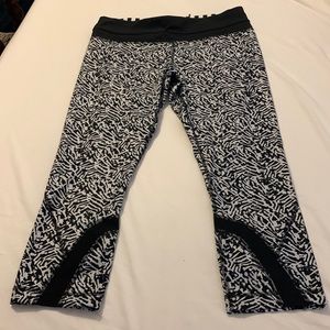 Lululemon run leggings, Size 8